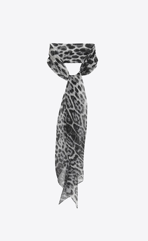 Leopard print lavallière in gray and black silk muslin